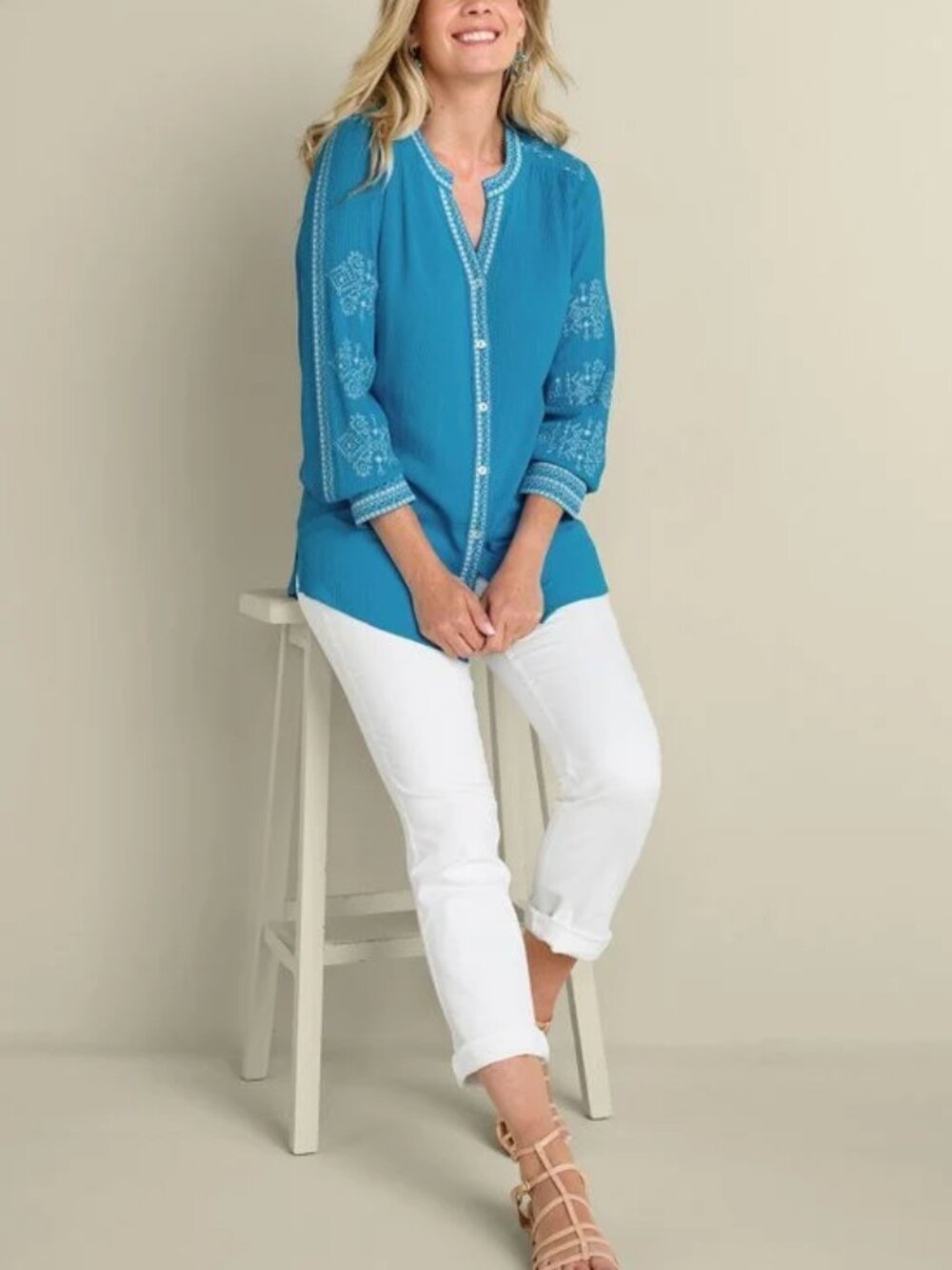 Soft Surroundings Imane Gauze Tunic Embroidered Crinkled Blue size 1X Resortwear - Picture 3 of 16